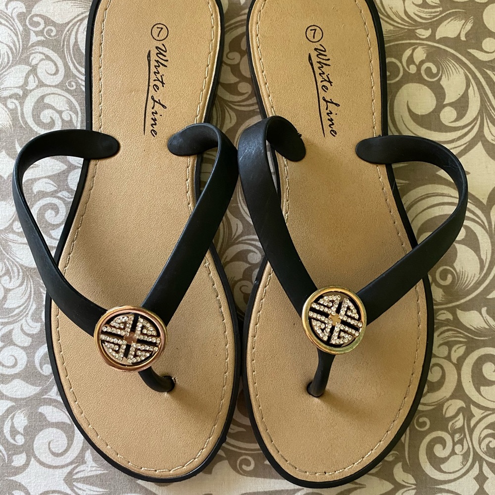 NEW Sandals